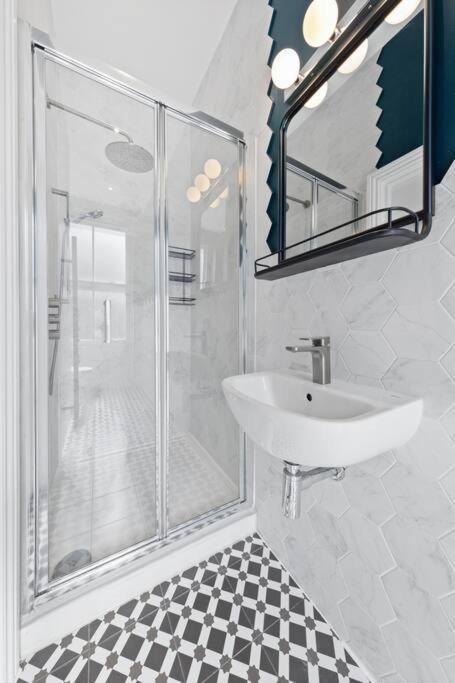 Comfort 2bedroom, 2bathroom With Ac Апартаменты