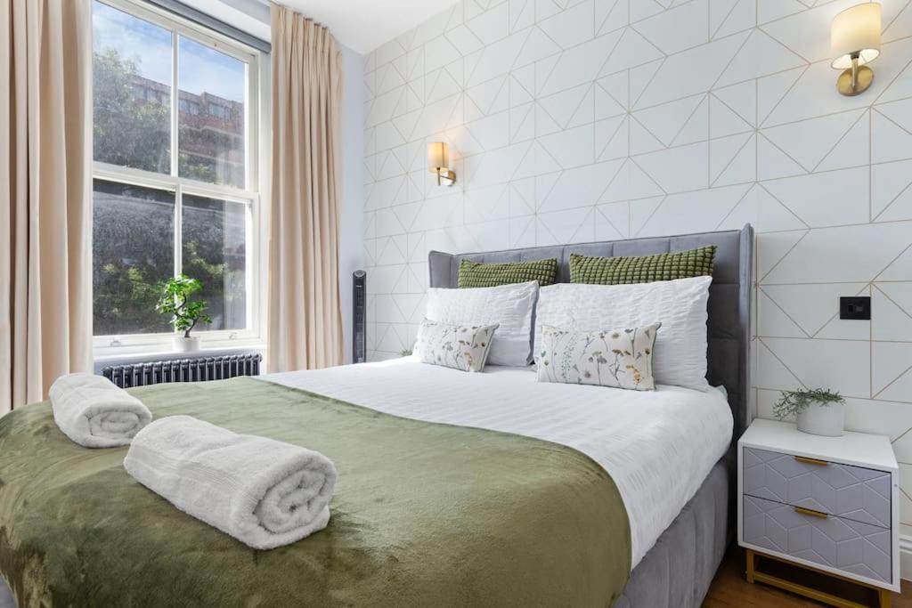 Comfort 2bedroom, 2bathroom With Ac London